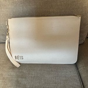 Beis Laptop Sleeve Wristlet
